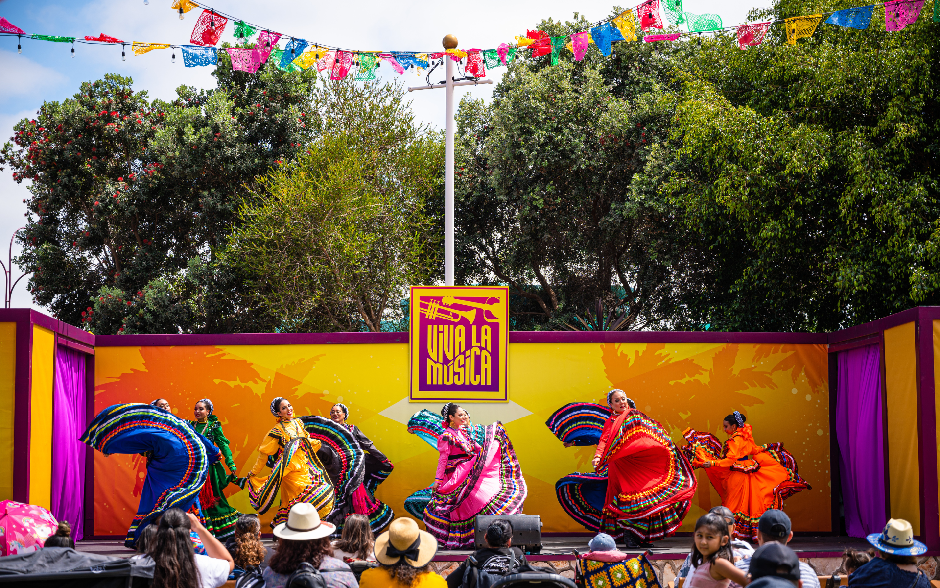 Festival latino Viva La Música retorna ao SeaWorld Orlando