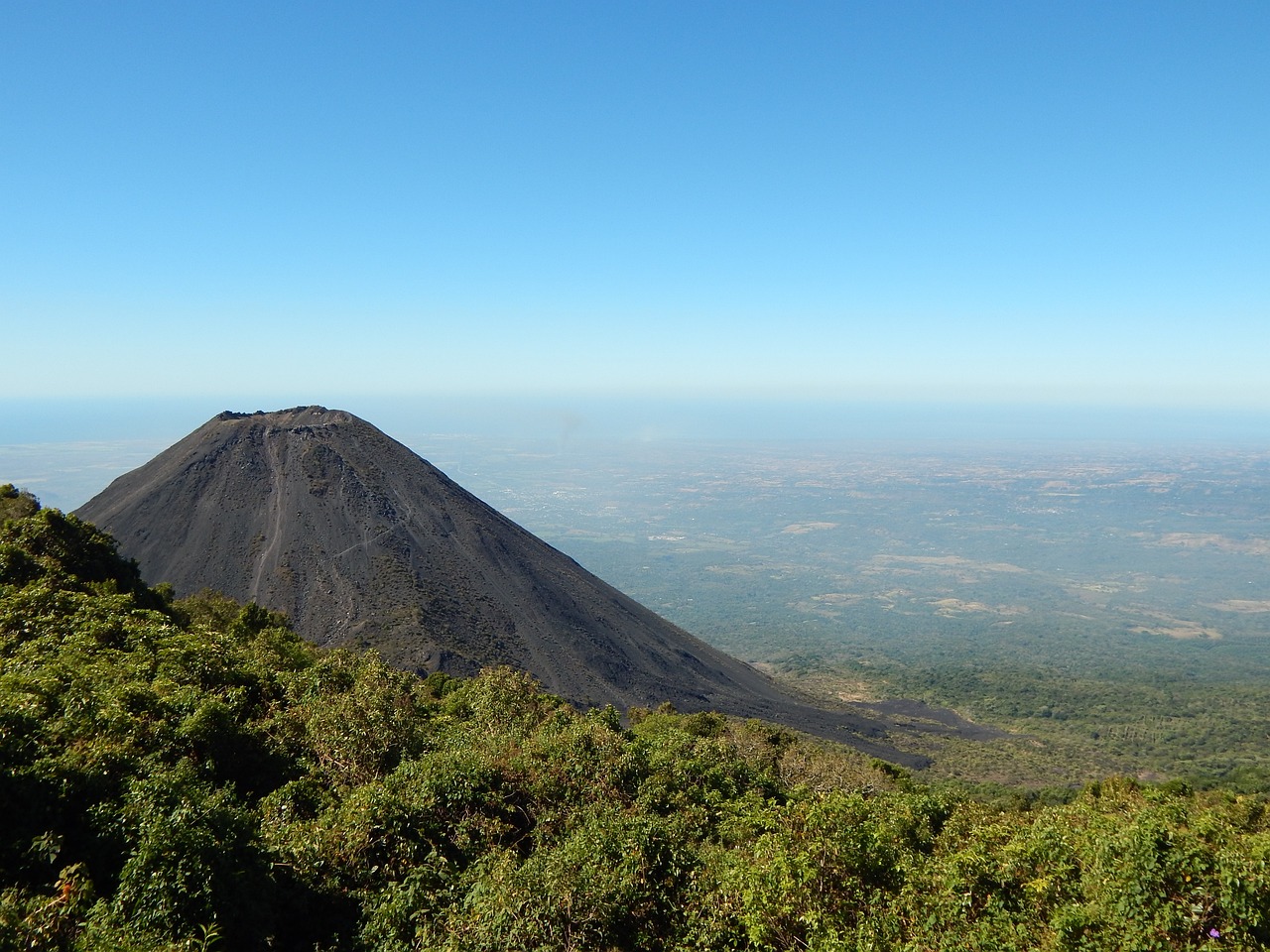 El Salvador abriga tesouros escondidos na América Central