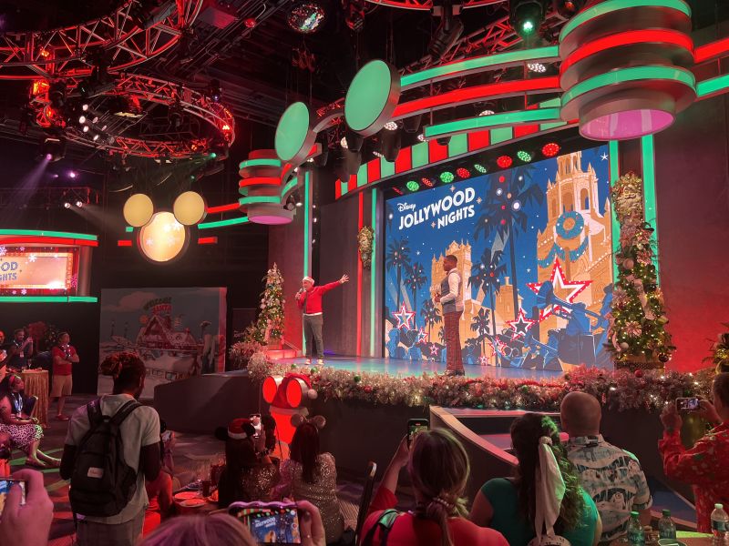 Natal na Disney celebra nova festa no Hollywood Studios