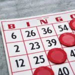 Descubra o mundo jogando bingo: experiências e destinos inesquecíveis