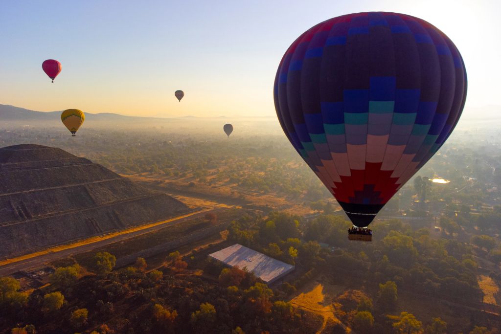 Passeio de balão em Teotihuacán – Como é, valor e dicas