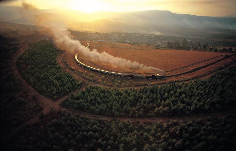 As viagens de trem de luxo mais incríveis ao redor do mundo