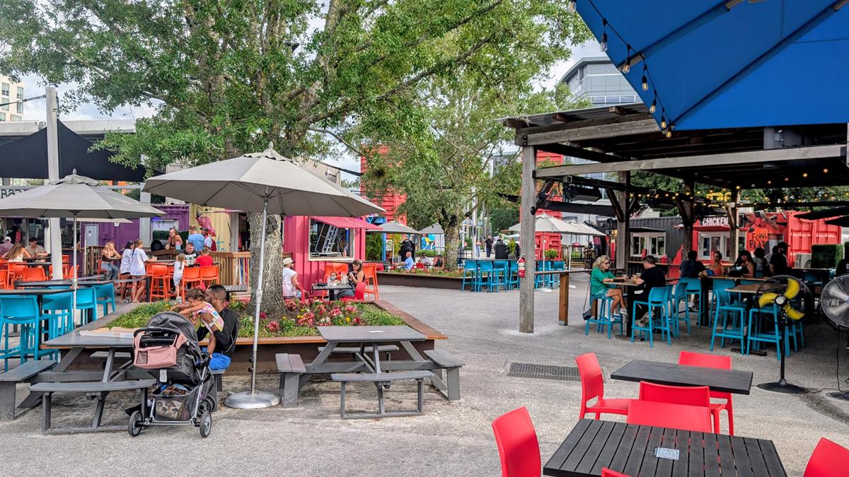 Orlando fora dos parques surpreende com boa gastronomia, esportes, compras e até passeios na natureza